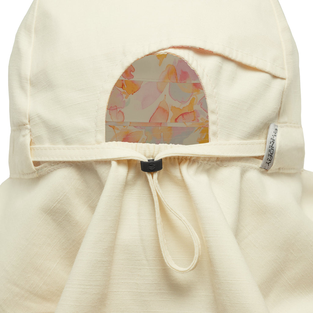 Natural Blend Cape